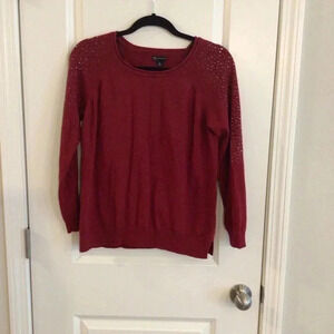 New Directions women’s pull over sweater Sz medium long studded shimmery sleeves